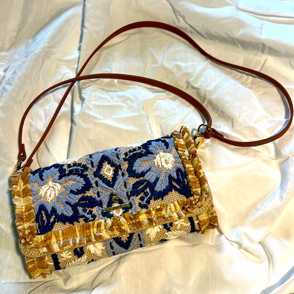 NWOT Spartina 449, 2 removable straps, blue/white/cream, no flaws.